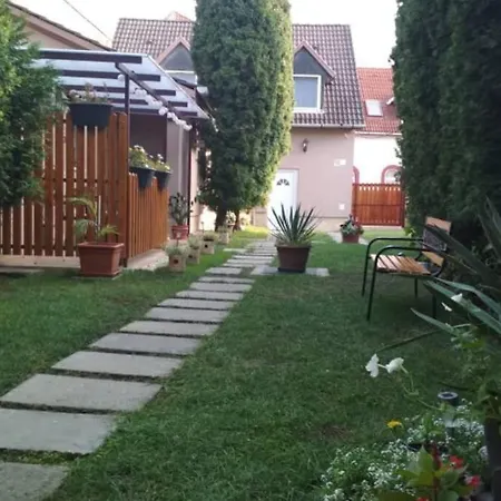Mokka Apartment Eger