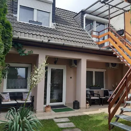 Mokka Apartment Eger